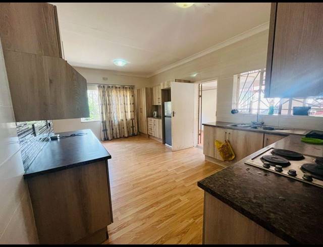 3 BEDROOM PROPERTY TO RENT IN BIRCHLEIGH